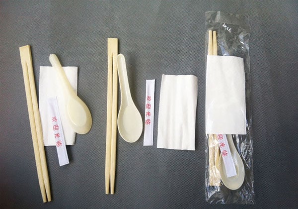 深圳厂家直销一次性筷子勺子牙签纸巾四件套餐具